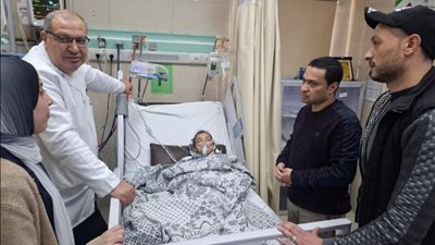 وكيل وزارة الصحة بدمياط يتفقد المستشفيات ويطمئن على حالة الطفلة ساندي