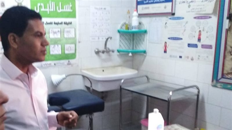 الدكتور أحمد أبو