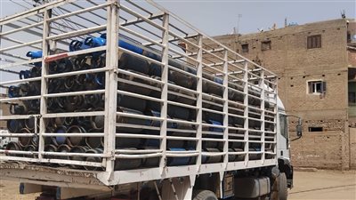 محافظ قنا يشدد الرقابة على البوتاجاز ويؤكد توفير 277 ألف أسطوانة خلال العيد