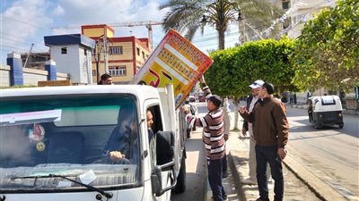 رفع 155 حالة إشغال طريق بشوارع مركزى حوش عيسى وبدر بالبحيرة