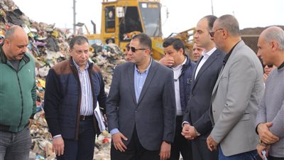محافظ دمياط يتفقد مجمع أبو جريدة لتدوير المخلفات ويؤكد دعم الاستثمارات البيئية