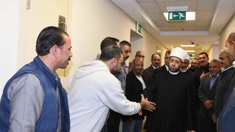 وزير الأوقاف يتفقد
