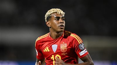 بسبب لامين يامال.. صدام بين برشلونة ومنتخب إسبانيا قبل ودية مصر 