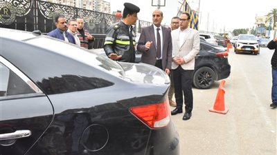 محافظ أسيوط يلغي رسوم انتظار السيارات بكورنيش الترعة الإبراهيمية بدءا من إبريل