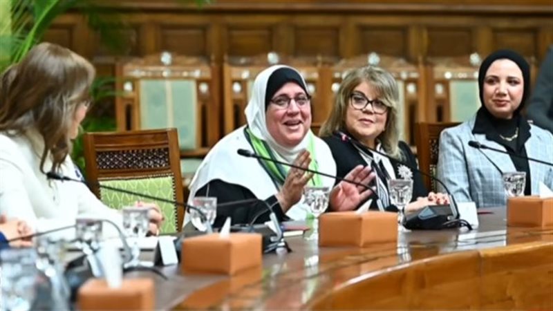 الحاجة عزيزة