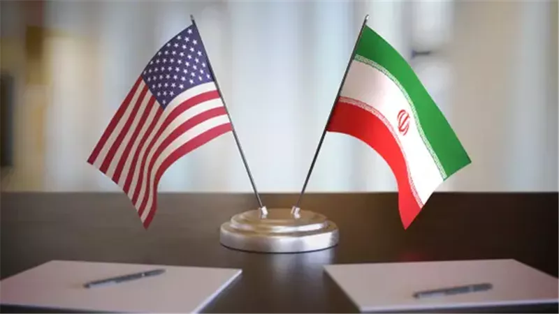 إيران 