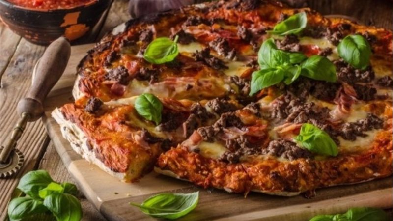 طريقة تحضير البيتزا