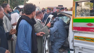 16 مصابًا في حادث ميكروباص وأجرة على طريق أصفون غرب الأقصر
