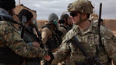 السر في زيارة الجنود.. خبير عسكري يتوقع حدثا عسكريا كبيرا خلال الأيام القادمة