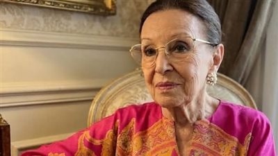 بعد تزييف صورة نجاة الصغيرة.. خبير يوضح كيفية اكتشاف الصور المفبركة بالـAI