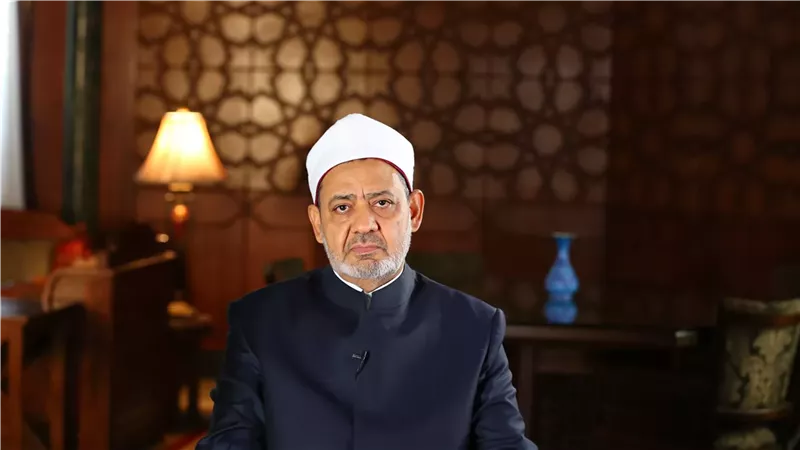 الدكتور أحمد الطيب،