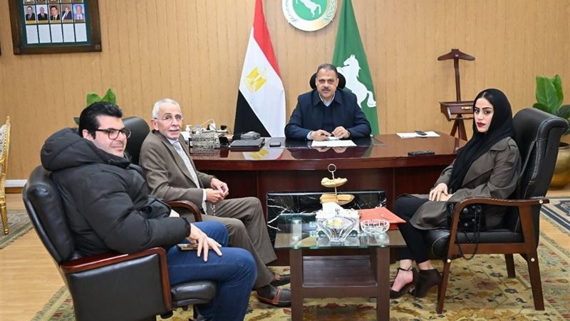اللقاء