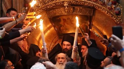 تسابق الزمن لوصول “النور المقدس” إلى اليونان رغم التوترات الإقليمية