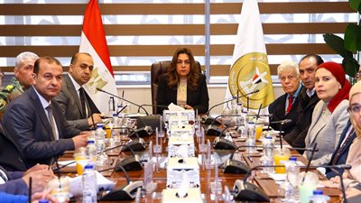 وزيرة التنمية المحلية تعلن حزمة قرارات لتنظيم تراخيص أنشطة إدارة المخلفات