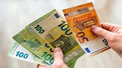 سعر اليورو في البنوك المصرية.. أعلى وأقل سعر بنهاية اليوم 