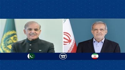 باكستان و إيران يبحثان التطورات الإقليمية ومبادرات السلام خلال ساعة من الاتصال