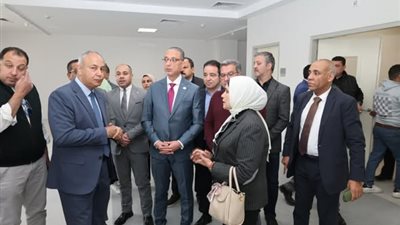 محافظ الجيزة يتفقد التجهيزات النهائية داخل مستشفى بولاق الدكرور قبل افتتاحها