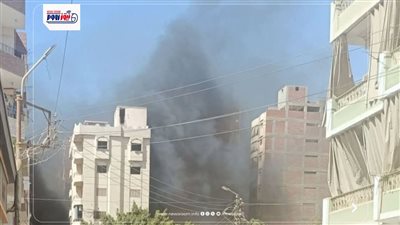 النيران تلتهم «قاعة أفراح» بملوي.. لحظات رعب وسباق مع الزمن للسيطرة على الحريق