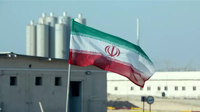إيران 