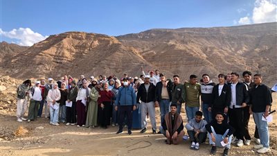 زيارة علمية فعالة لطلاب جيولوجيا البترول بنى سويف لمنطقة الجلالة البحرية