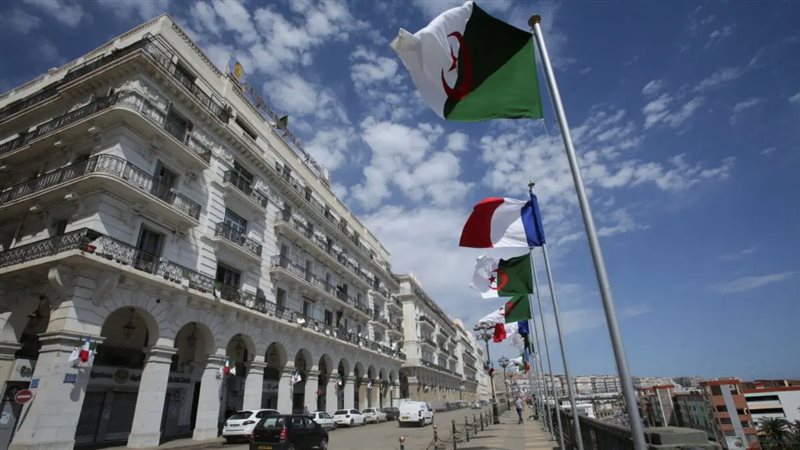 الجزائر وفرنسا 