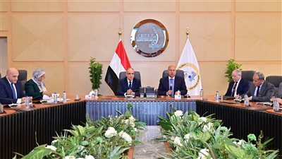 وزيرا النقل والري يبحثان تسريع إجراءات نزع الملكية لمشروعات النقل القومية