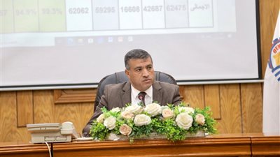 محافظ قنا يشدد على تسهيل إجراءات التصالح وتسريع وتيرة فحص الطلبات