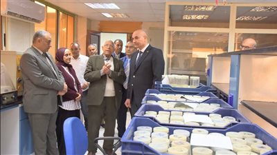 رئيس جامعة السادات يتفقد كلية التكنولوجيا الحيوية استعدادا لإدراجها بالتنسيق