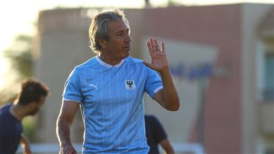 قبل مباراة الزمالك.. الكوكي يمنح لاعبي المصري راحة سلبية