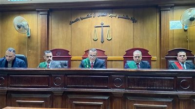 تأجيل محاكمة 14 متهم بتهمة تزوير توكيلات لشراء أرض سفارة عربية بالجيزة