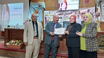 تقديرًا لدورها المجتمعي.. تكريم الدكتورة سحر وهبي في احتفالية عيد الأم
