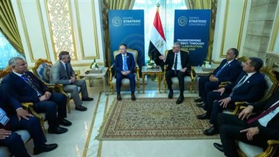 البترول: استخدام الطاقة الشمسية بدلا من السولار بالصحراء الغربية