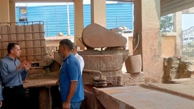 محافظ أسوان يوجه بإعادة تشغيل 