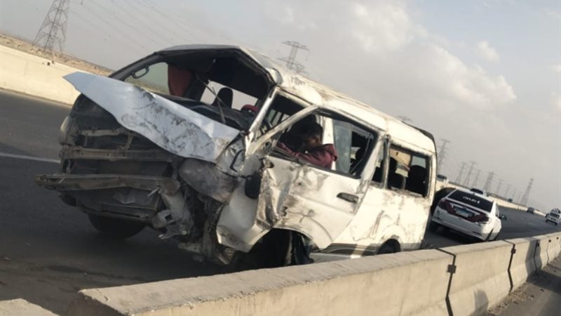 حادث انقلاب ميكروباص