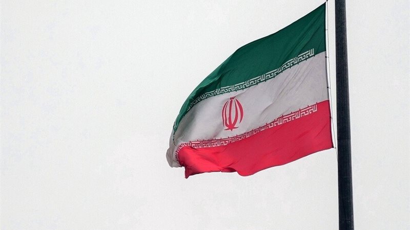 إيران 