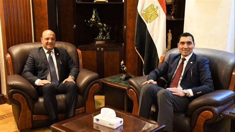 جوهر نبيل، وزير الشباب