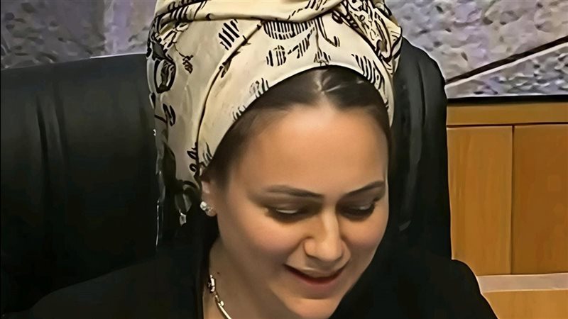لماذا ارتدت نائبة