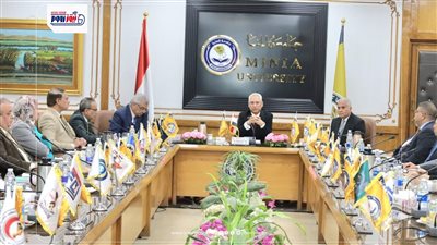 جامعة المنيا تعتمد خطة شاملة لترشيد الطاقة وتعزيز الاستدامة داخل الحرم الجامعي