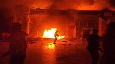 اندلاع حريق هائل داخل مول فينيسيا بدمياط الجديدة وإصابات بين المواطنين