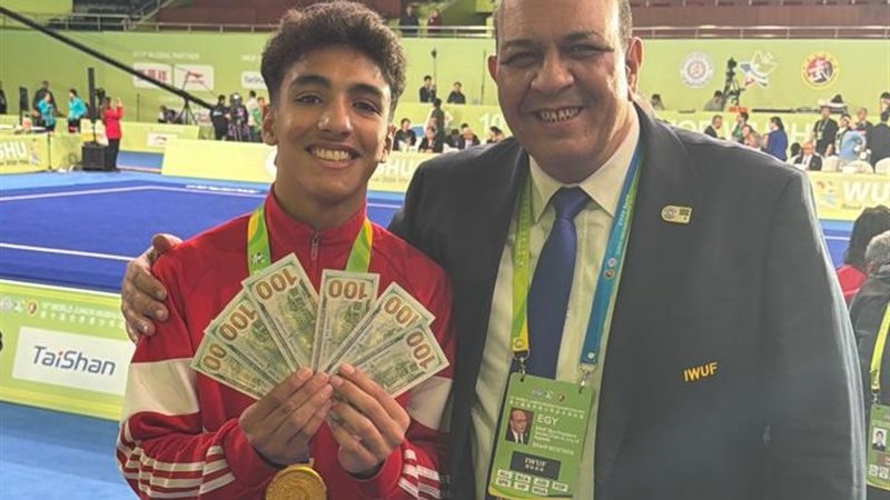 عمر فتحي 