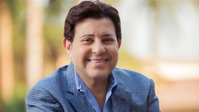 الفنان هاني شاكر