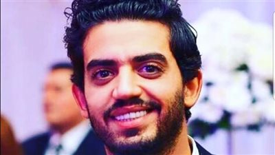 إسلام جمال: مبحبش اتفرج على نفسي علشان متعقدش وتابعت الحشاشين بس