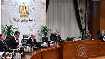وزير التخطيط: معدل النمو يسجل 5.3 % بالربع الثاني مقارنة بـ 4.3% العام الماضي