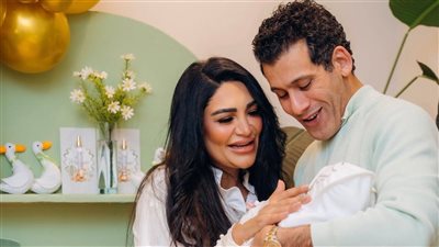  سالي عبدالسلام  تنشر أول صور لمولودها هارون وزوجها: «ادعوا لأمي تعبانة»