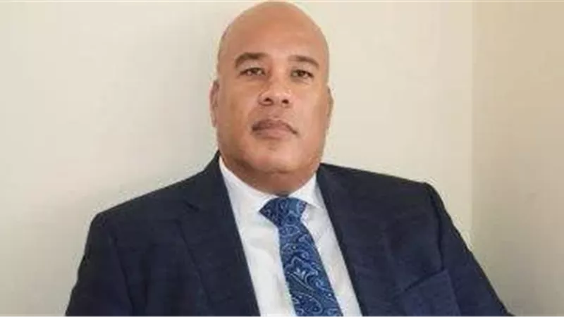 أيمن العشري رئيس