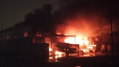 نشوب حريق فى مصنع زيوت في المدينة الصناعية بنجع حمادي بقنا 
