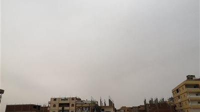 نشاط رياح وأتربة عالقة وغيوم وتوقعات بسقوط أمطار.. تفاصيل طقس السويس 