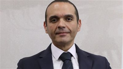 اختيار مدحت نافع عضوا في لجنة الاقتصاد والعلوم السياسية بالأعلى للثقافة