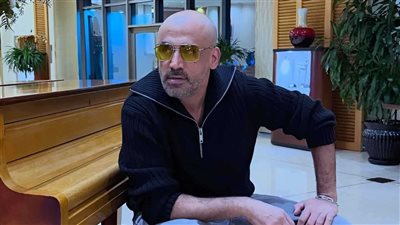 الملحن محمد يحيي يعلن تعرضه لإصابة في قدمه |صورة             