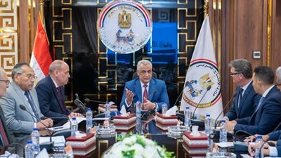 الإنتاج الحربي يبحث أوجه التعاون المشترك مع 